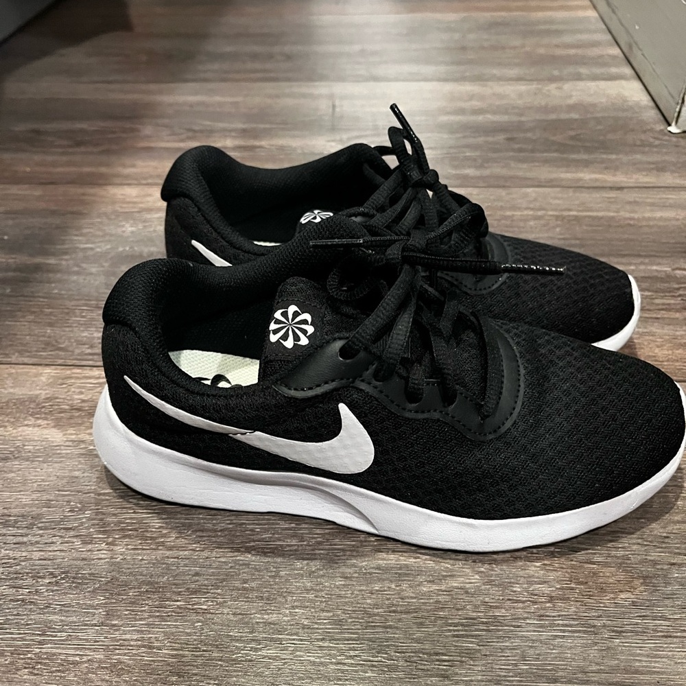 Nike Black and White Sneakers